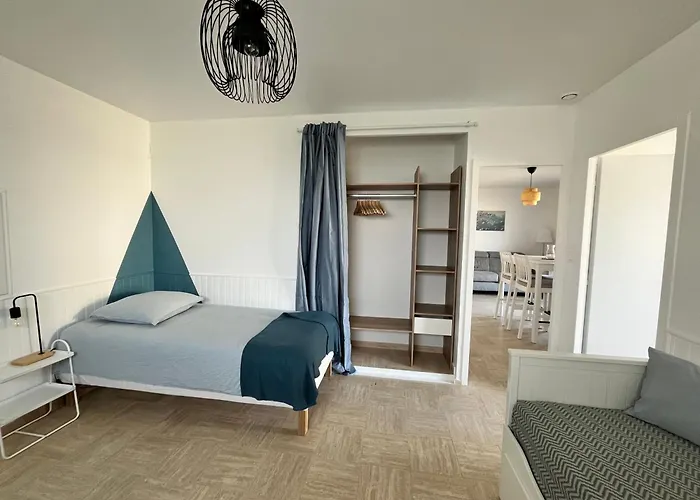 Maison Familiale Et Chaleureuse Av 2 Chambres Et Terrasse, Quartier Chaume Pour Max 6 Pers